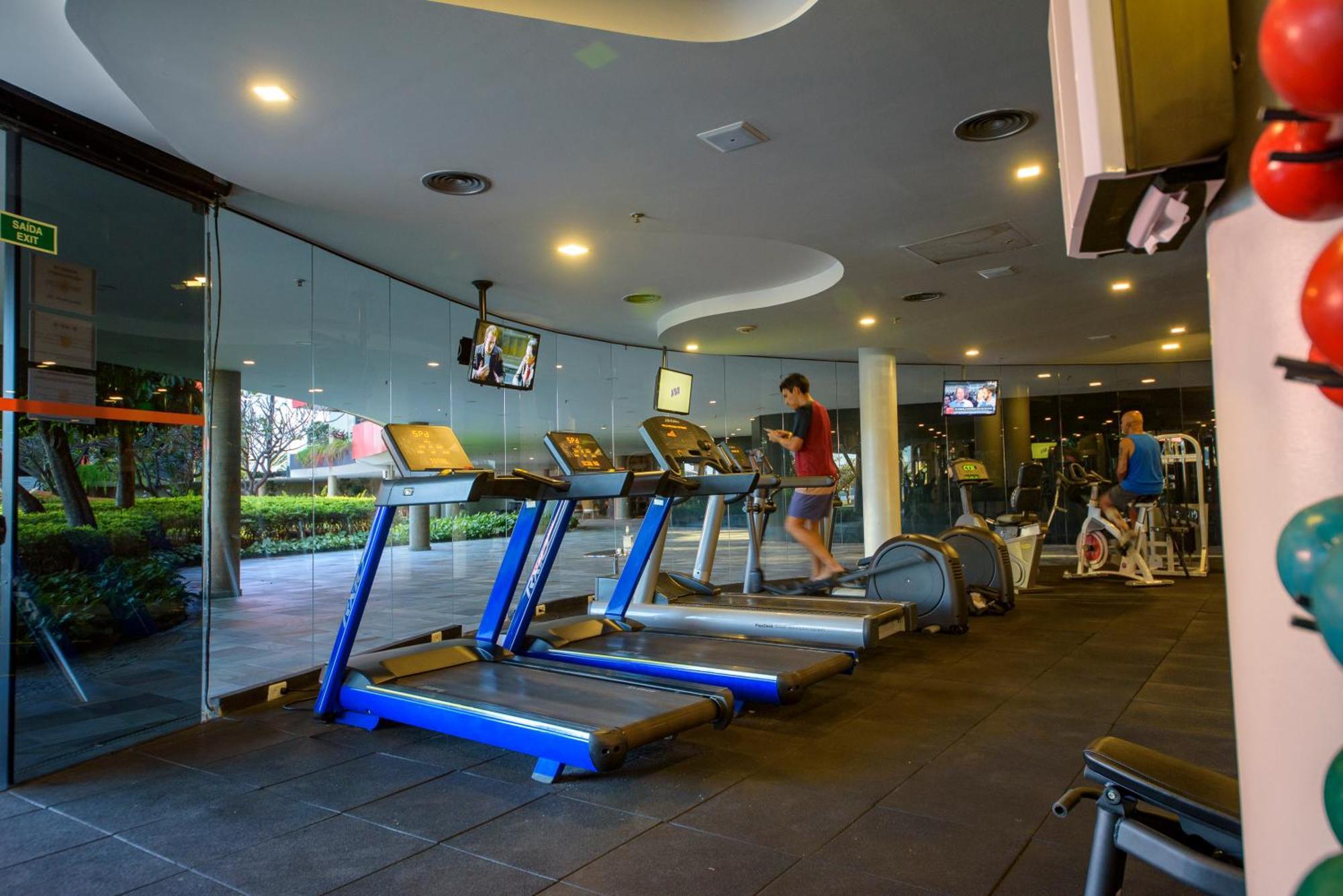 Royal Tulip Brasilia Alvorada Otel Dış mekan fotoğraf A treadmill